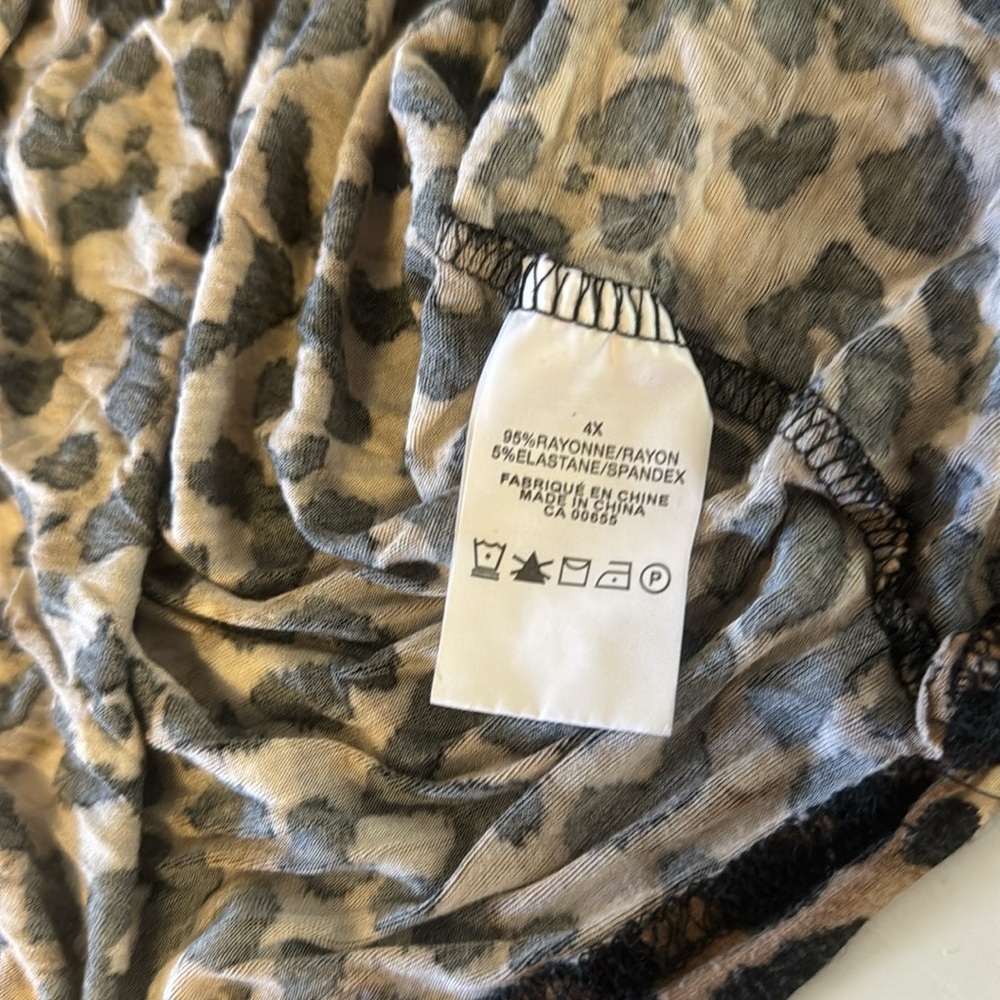 Leopard Print Tube Top - Picture 2 of 2